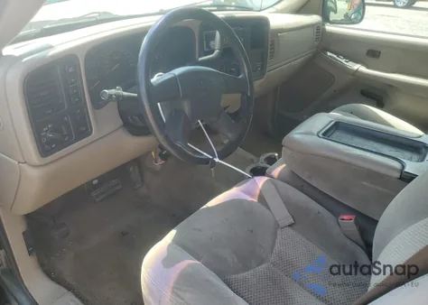 2003 Chevrolet Silverado K1500 из США, поврежденный, VIN 2GCEK19T731258298